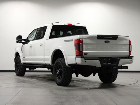 Used 2022 Ford F250 Lariat w/ Tremor Off-Road Package image 6