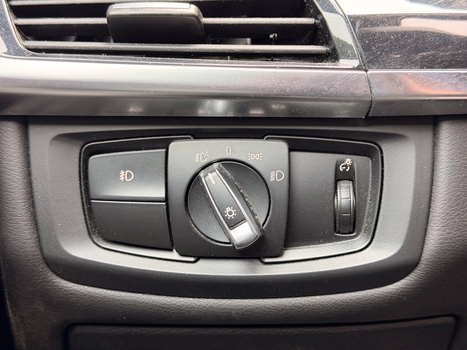 Used 2018 BMW X5 M AWD/4WD image 23