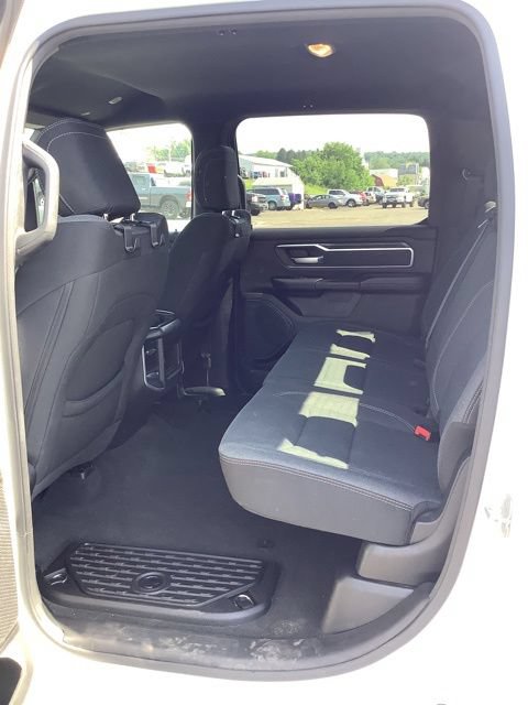 Used 2022 RAM 1500 Big Horn AWD/4WD image 18