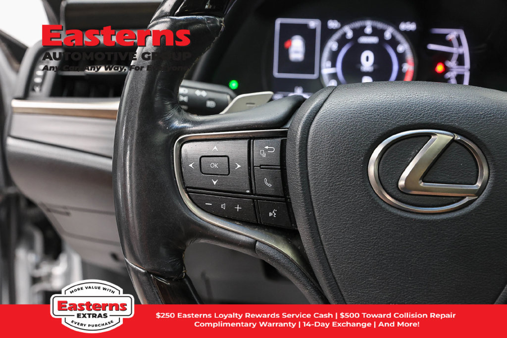 Used 2019 Lexus ES 350 w/ Accessory Package 2 FWD image 16