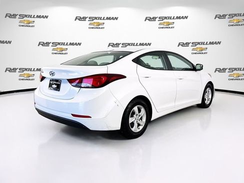 Used 2015 Hyundai Elantra SE image 7