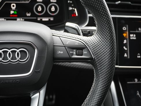 Used 2024 Audi RS Q8 image 21