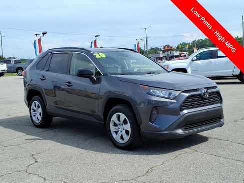 Used 2020 Toyota RAV4 LE FWD image 7