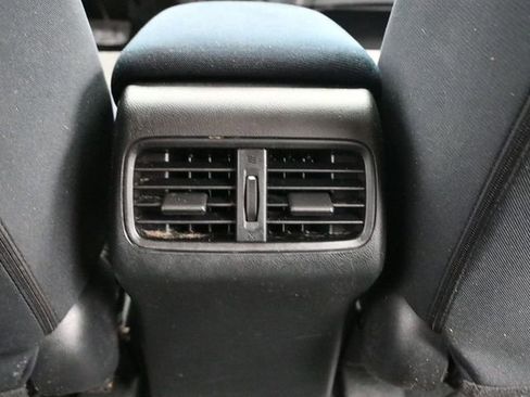 Used 2016 Honda CR-V SE image 19