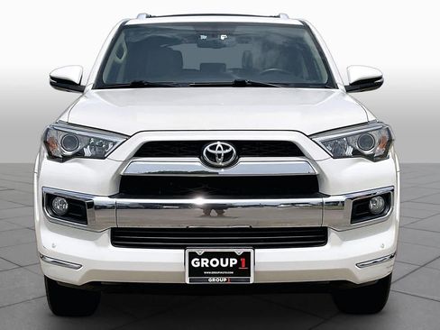 Used 2016 Toyota 4Runner Limited AWD/4WD image 4