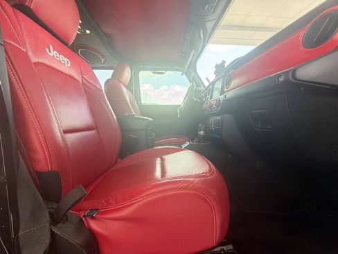 Used 2021 Jeep Gladiator Sport AWD/4WD image 29