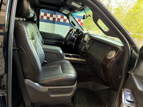 Used 2016 Ford F350 Platinum image 15