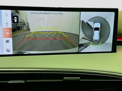 New 2026 Genesis GV70 2.5T Advanced image 13