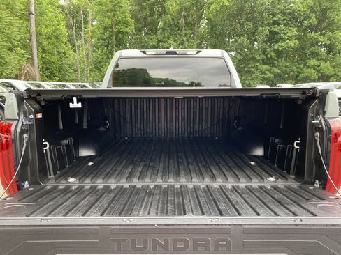 Used 2026 Toyota Tundra SR5 w/ SR5 Premium Package AWD/4WD image 10