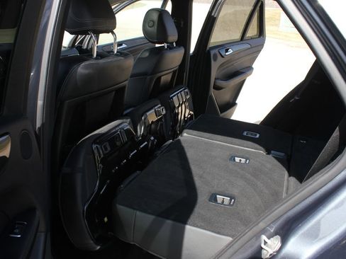 Used 2015 Mercedes-Benz ML 350 4MATIC image 41