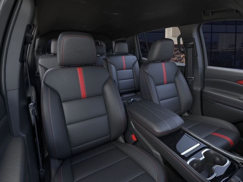 New 2026 Chevrolet Traverse RS AWD/4WD image 16