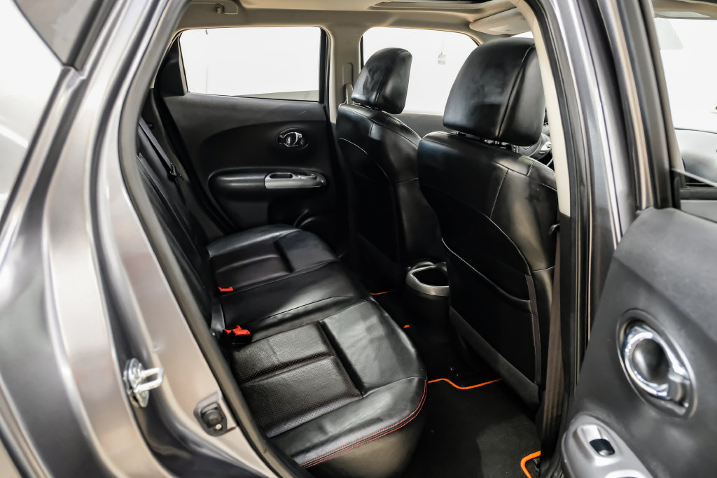 Used 2015 Nissan Juke SL AWD/4WD image 36