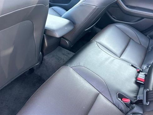 Certified 2025 MAZDA MAZDA3 2.5 Turbo Sedan w/Premium Plus image 11