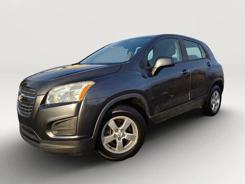 Used 2016 Chevrolet Trax LS AWD/4WD image 2