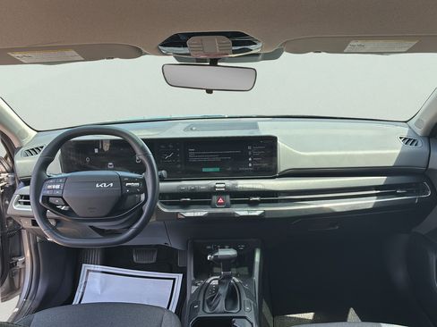 Used 2025 Kia K4 EX FWD image 18