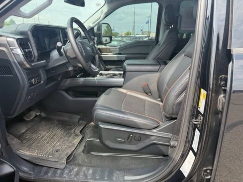 Used 2025 Ford F250 Lariat w/ Black Appearance Package AWD/4WD image 2