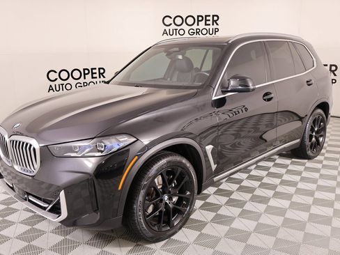 Certified 2024 BMW X5 xDrive40i w/ Premium Package image 11