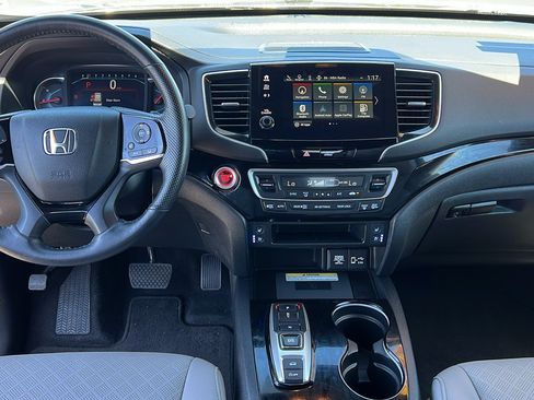 Used 2021 Honda Passport Elite image 16