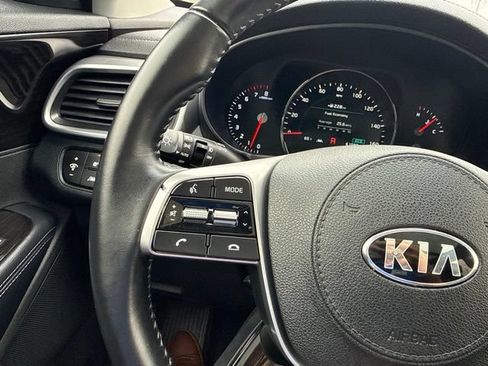 Used 2020 Kia Sorento EX AWD/4WD image 39