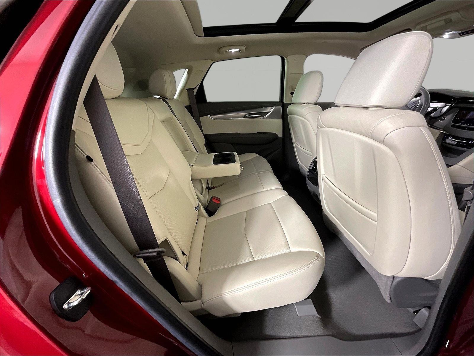 Used 2020 Cadillac XT5 Premium Luxury AWD/4WD image 25