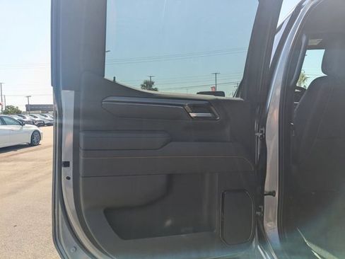 Used 2025 GMC Sierra 1500 AT4 AWD/4WD image 25
