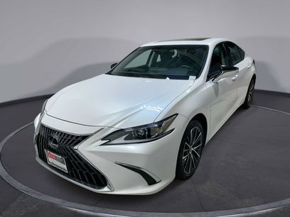 Used 2024 Lexus ES 350 w/ Premium Package