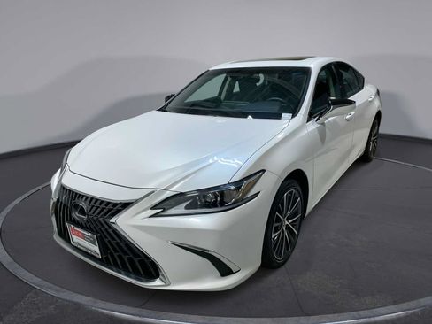 Used 2024 Lexus ES 350 w/ Premium Package FWD image 1