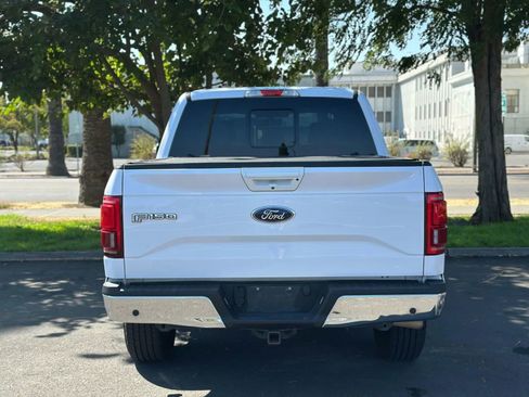 Used 2015 Ford F150 Lariat w/ Equipment Group 501A Mid image 26
