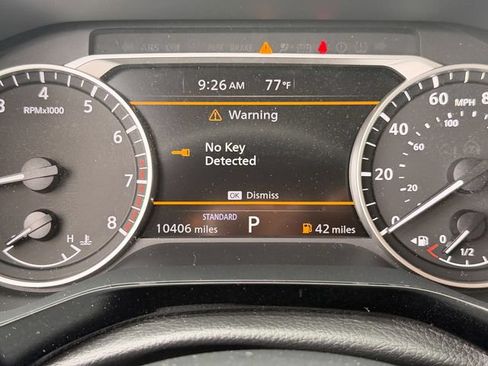 Used 2024 Nissan Pathfinder SV FWD image 17