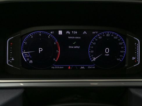 Used 2025 Volkswagen Taos SEL w/ Black Wheel Plus Package image 39