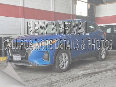 Certified 2021 Nissan Kicks S image 1