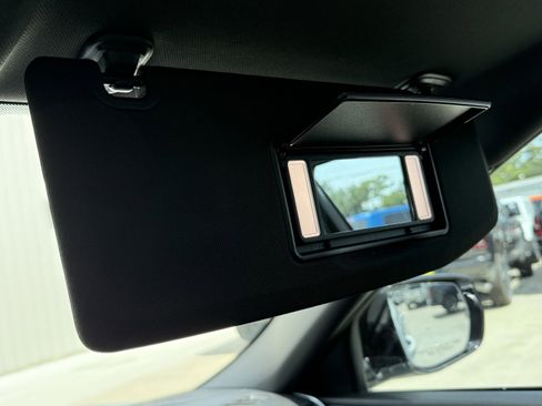 New 2025 Jeep Grand Cherokee L Altitude image 27