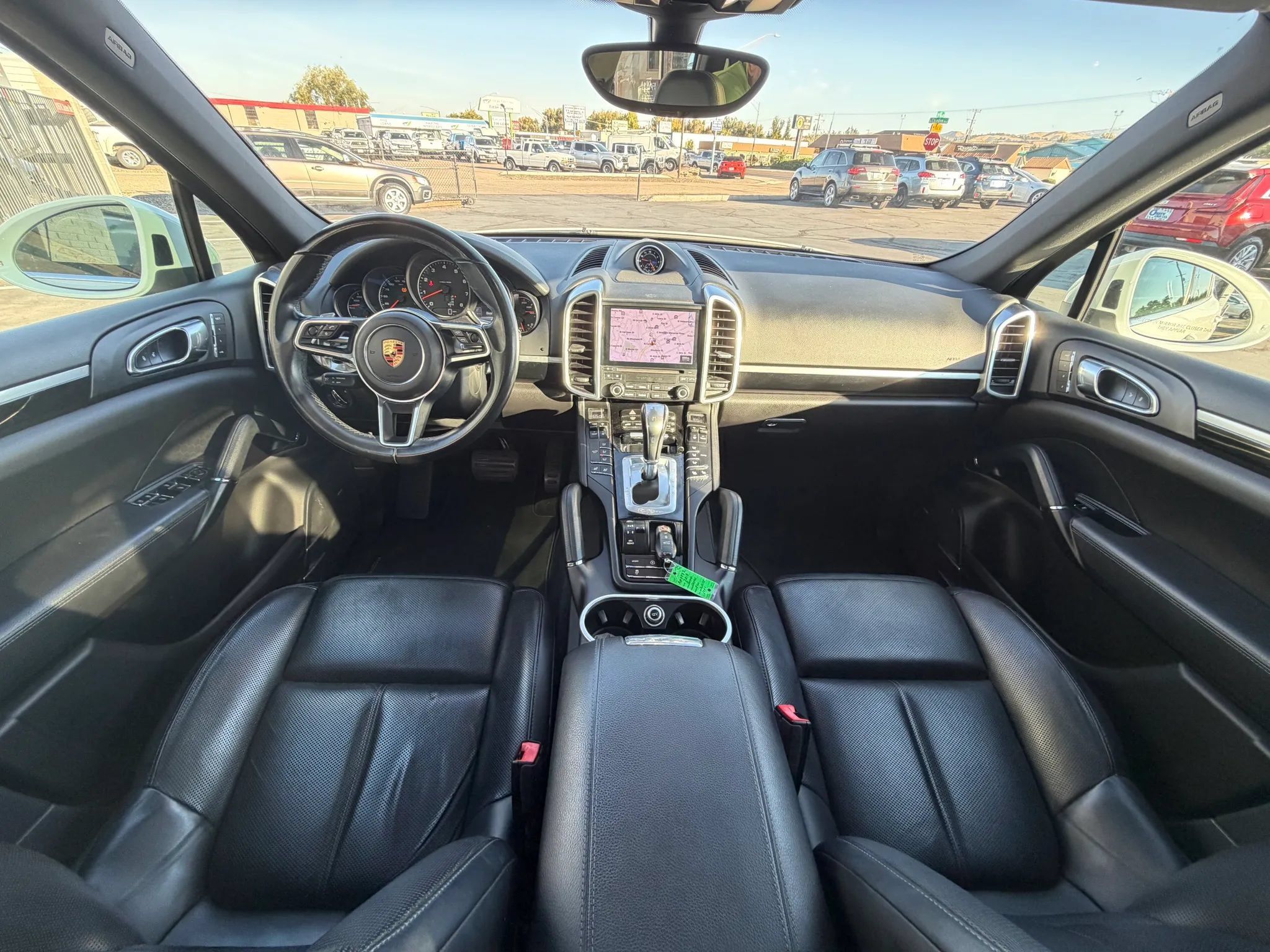 Used 2018 Porsche Cayenne AWD/4WD image 21