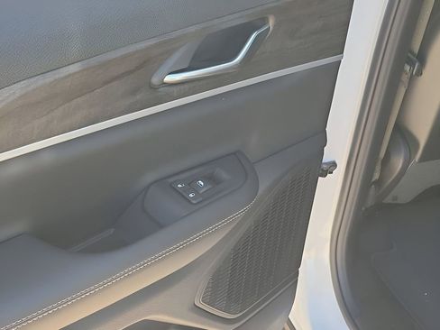 New 2026 Jeep Grand Cherokee Altitude RWD image 47