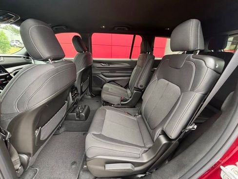 New 2026 Jeep Grand Cherokee L Laredo RWD image 11
