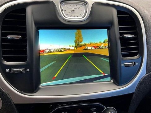 Used 2023 Chrysler 300 Touring w/ Sport Appearance Package RWD image 23