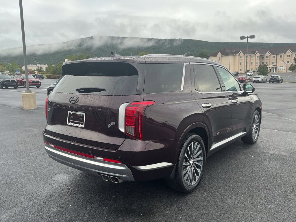 Certified 2025 Hyundai Palisade Calligraphy AWD/4WD image 7