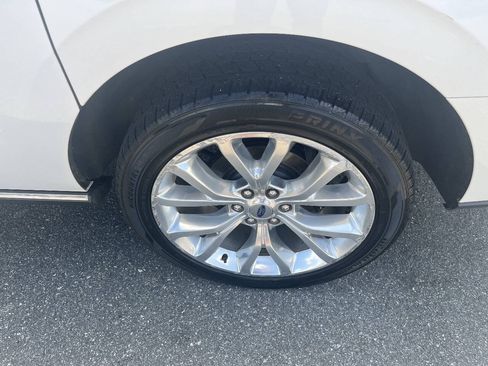 Used 2018 Ford Expedition Max Limited w/ Equipment Group 302A AWD/4WD image 21