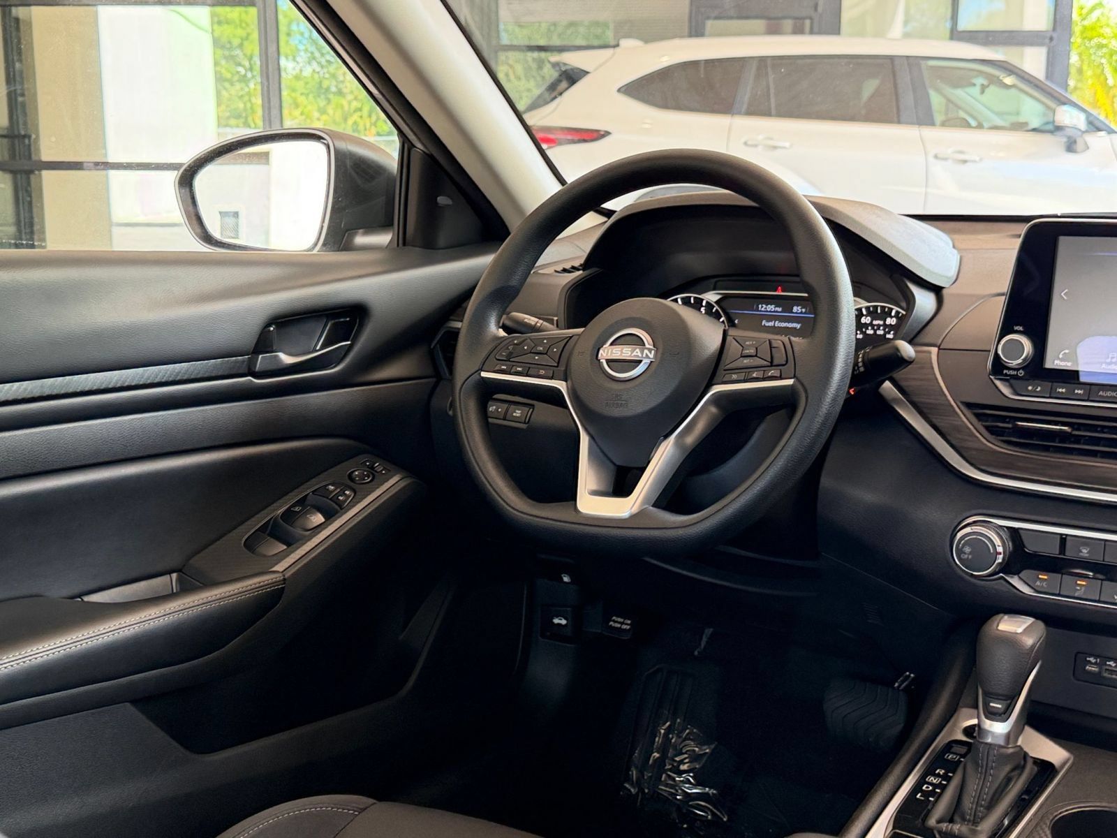 Used 2026 Nissan Altima 2.5 SV FWD image 28