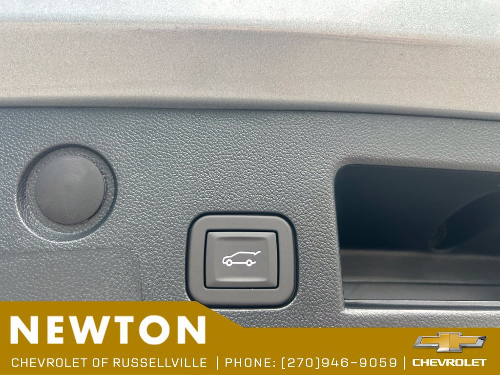 New 2027 Chevrolet Equinox ACTIV w/ Convenience Package III FWD image 39