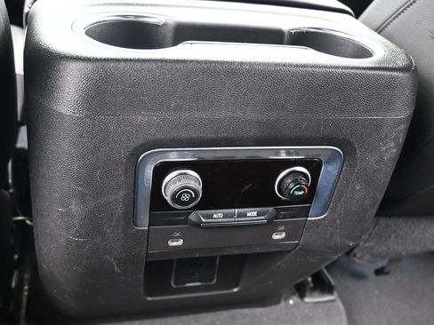 Used 2021 Chevrolet Tahoe LT image 36