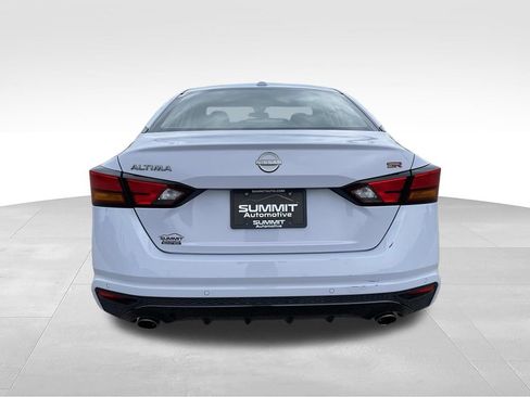 Used 2024 Nissan Altima 2.5 SR FWD image 22