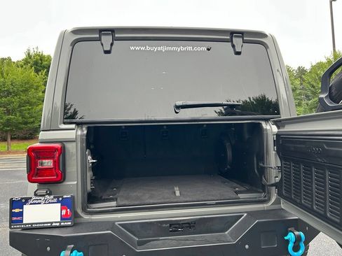 Used 2023 Jeep Wrangler Unlimited Sahara AWD/4WD image 52