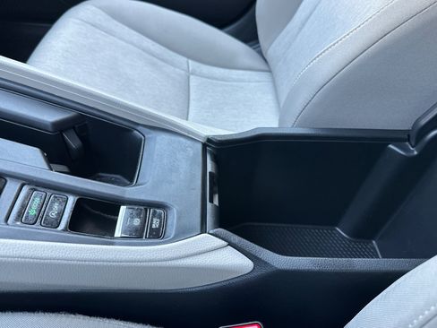 Used 2023 Honda Accord LX image 31