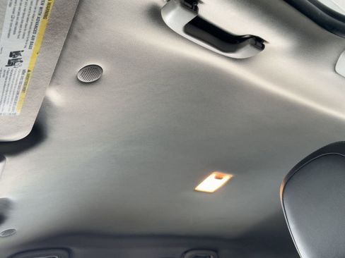 Used 2016 Buick Encore FWD 4dr image 25