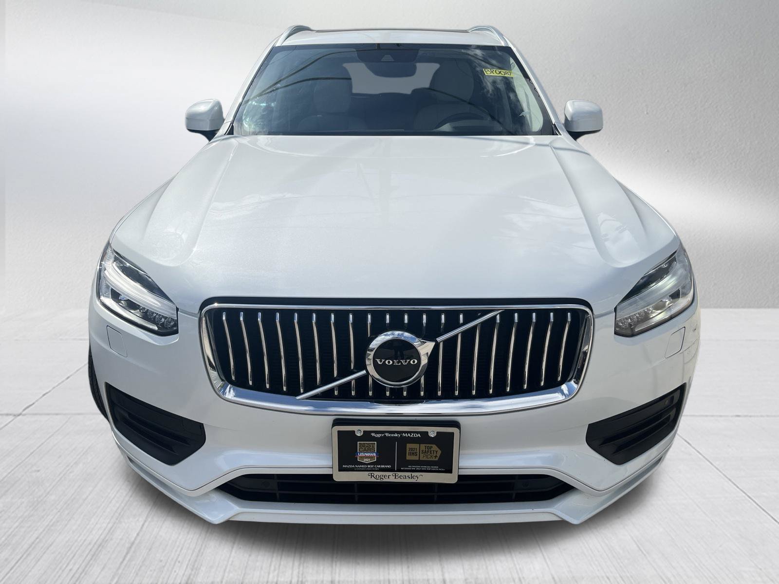 Used 2022 Volvo XC90 T5 Momentum AWD/4WD image 2
