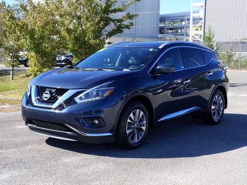Used 2018 Nissan Murano SL w/ Moonroof Package image 7