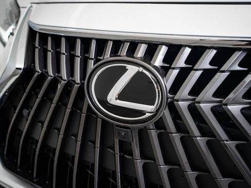 New 2025 Lexus ES 350 Luxury image 3