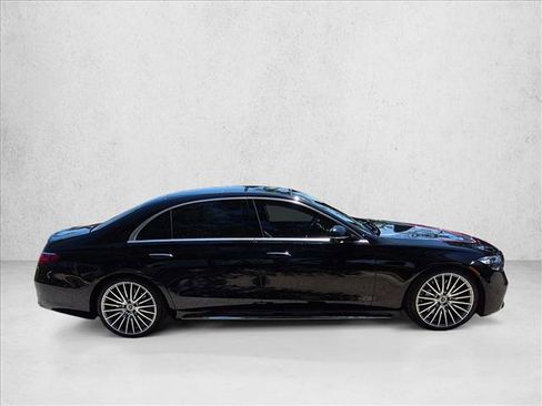Used 2023 Mercedes-Benz S 500 4MATIC image 4