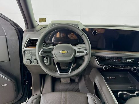 New 2026 Chevrolet Suburban High Country w/ Sun And Tow Package AWD/4WD image 20
